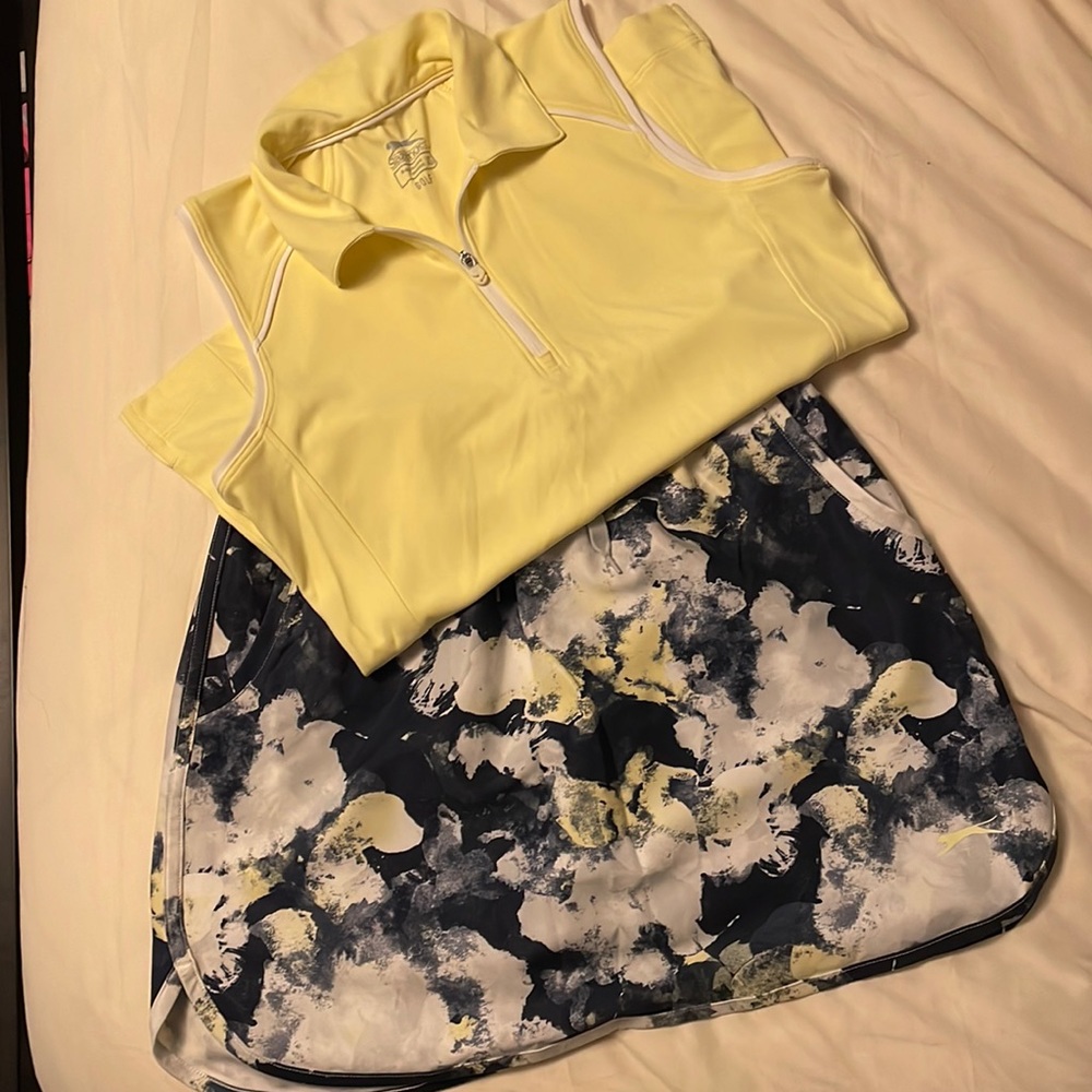 Cute Golf set in yellow and navy blue